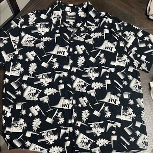 Original Use Black and White Tropical Palm-Print Short-Sleeve Shirt
